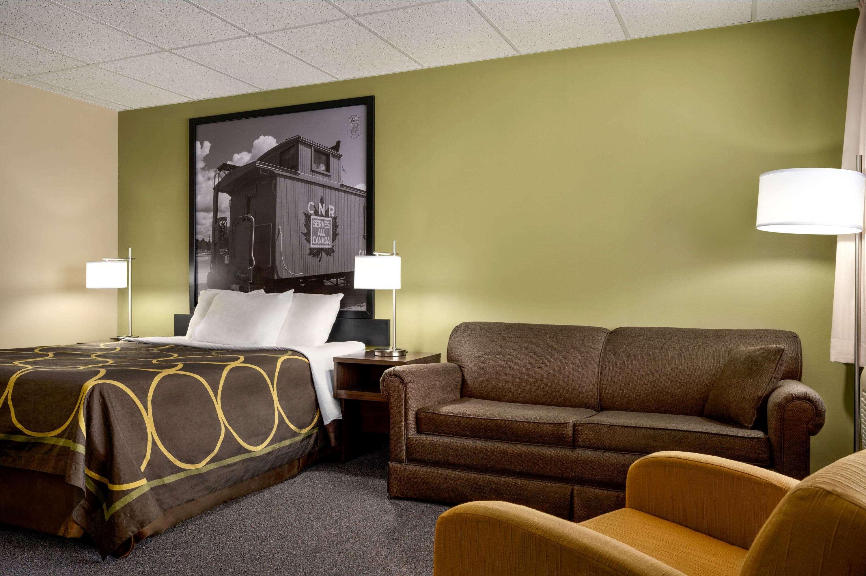 Hotel Super 8 By Wyndham On 2*