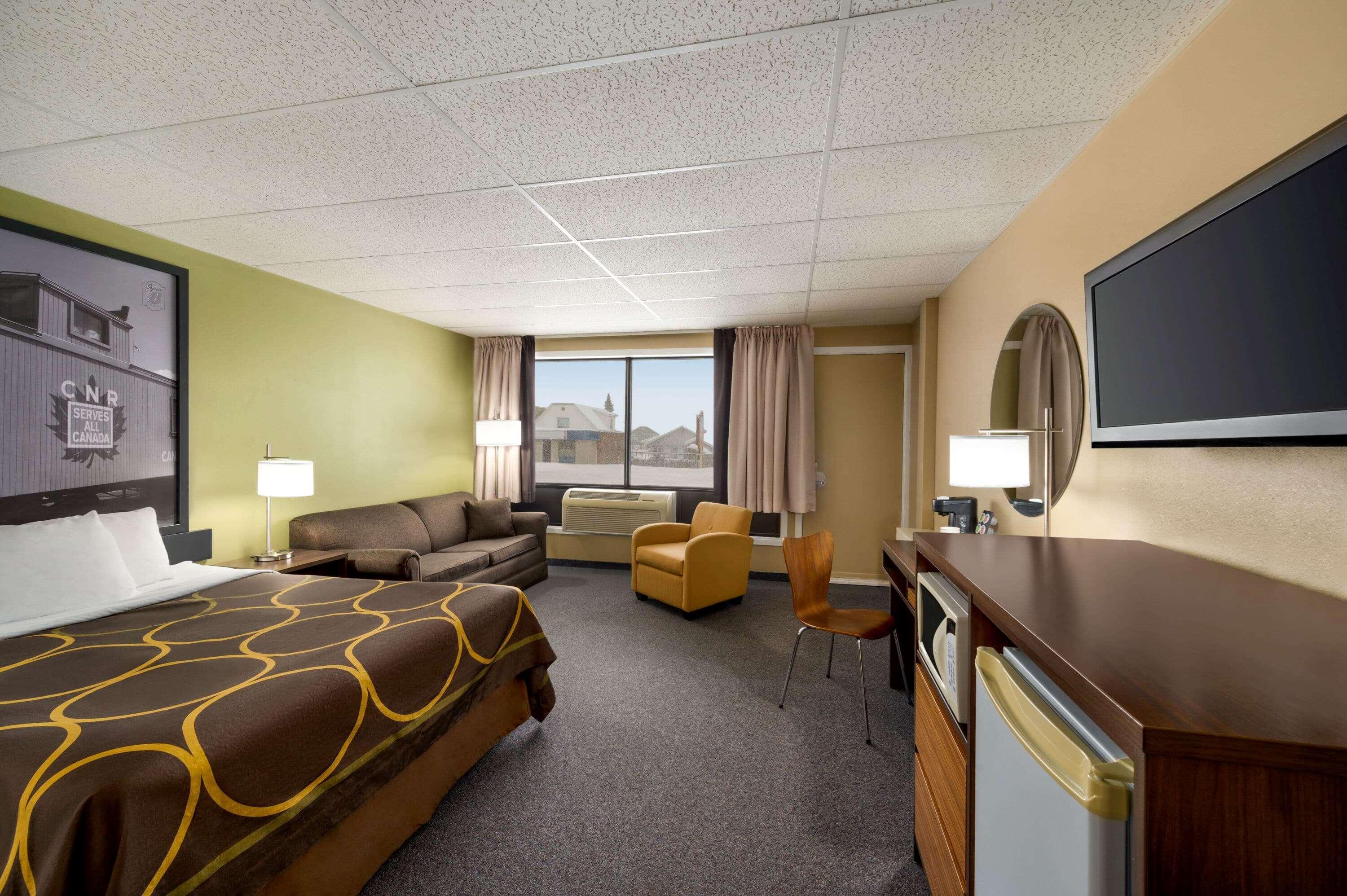 Hotel Super 8 By Wyndham On 2*