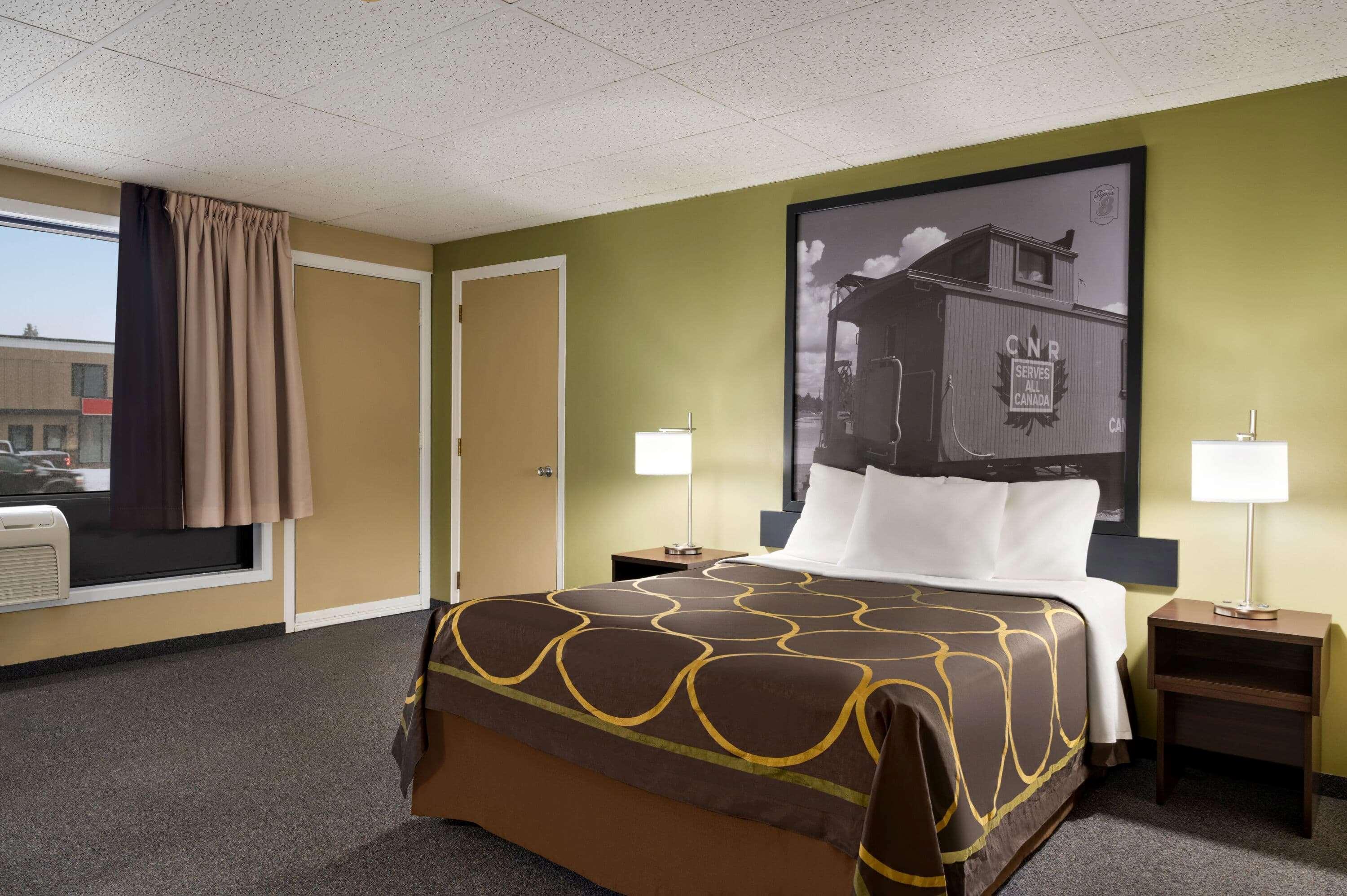 Hotel Super 8 By Wyndham On Hearst
